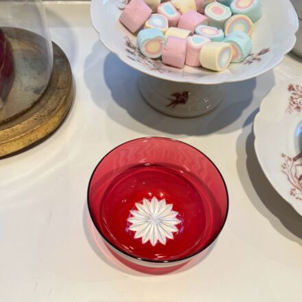 Val Saint Lambert bowls in clear and pink crystal